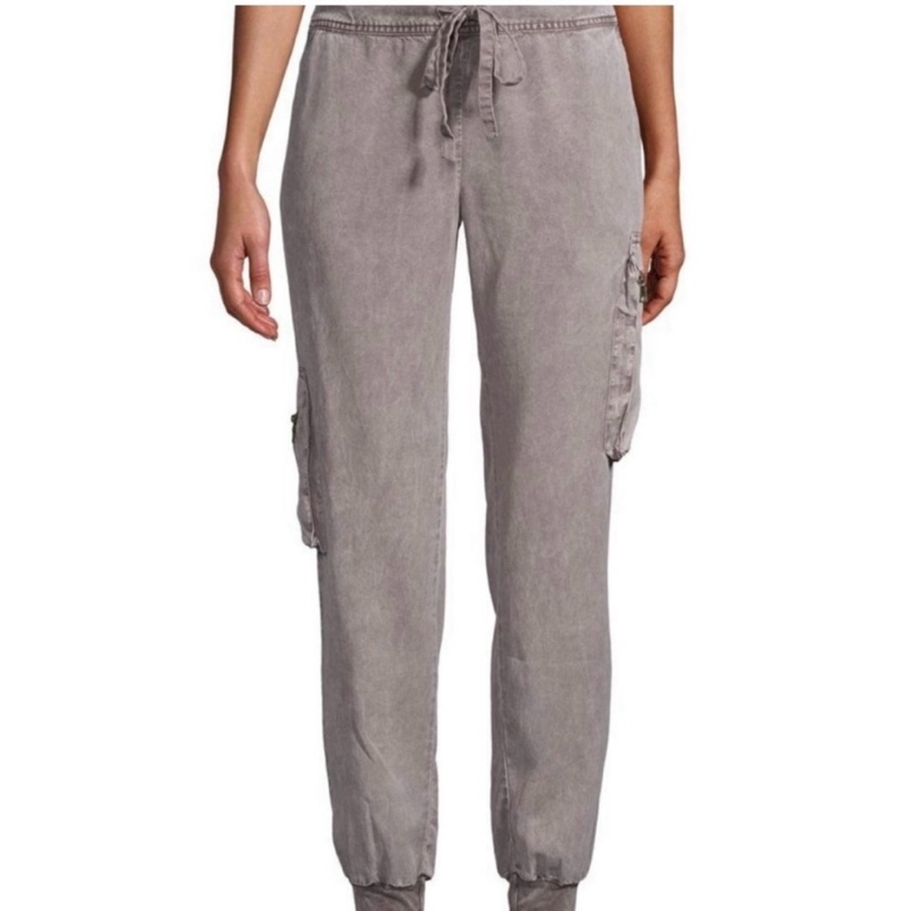 Young Fabulous & broke Women's Gray Cargo utilix  Jogger Pants